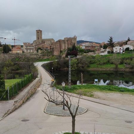 Appartamento Puente Viejo De Buitrago Casa Enebro Buitrago del Lozoya Esterno foto